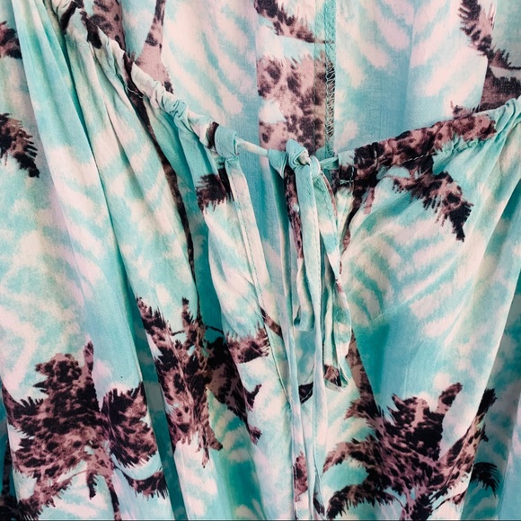 Palm Tree Cold Shoulder Tunic - Picture 11 of 16